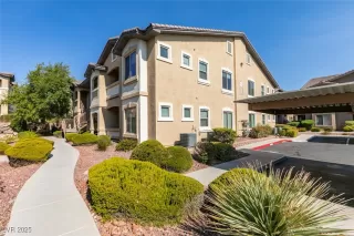 Photo #4: 2651872 Listing