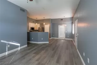 Photo #2: 2651876 Listing 