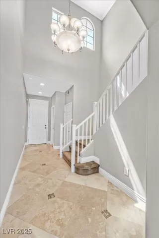 Photo #4: 2651883 Listing