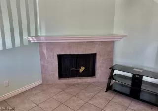 Photo #4: 2651911 Listing