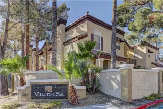 Photo #2: 2651963 Listing