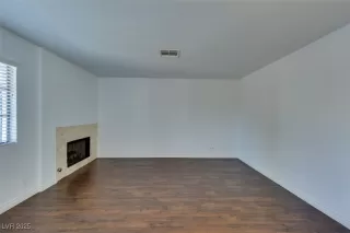 Photo #5: 2651964 Listing 