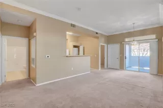 Photo #3: 2651977 Listing 