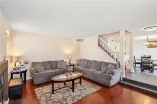 Photo #6: 2651985 Listing 