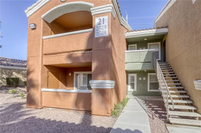 MLS: 2651991 Condo For Sale