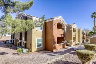 Photo #4: 2651991 Listing