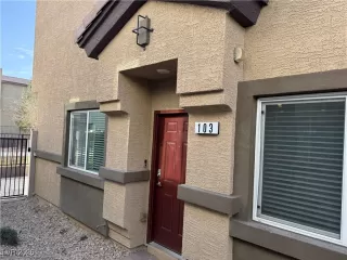 Photo #1: 2652001 Listing 
