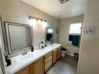 Photo #6: 2652003 Listing 