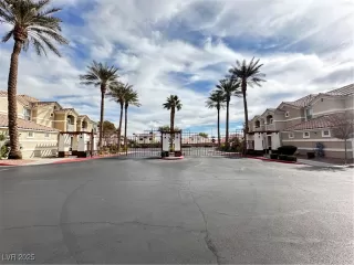 Photo #1: 2652040 Listing 