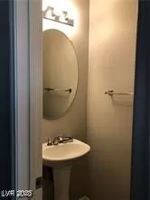 Photo #5: 2652043 Listing