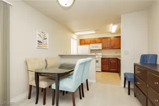 Photo #6: 2652081 Listing