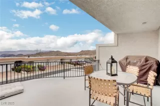 Photo #4: 2652082 Listing