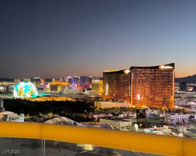 MLS: 2652095 Condo For Sale