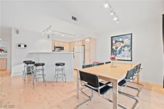 Photo #5: 2652104 Listing 