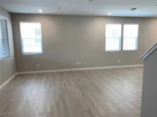 Photo #6: 2652117 Listing 