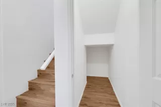 Photo #4: 2652179 Listing