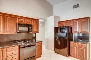 Photo #3: 2652199 Listing 