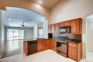 Photo #4: 2652199 Listing 