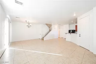 Photo #6: 2652204 Listing 