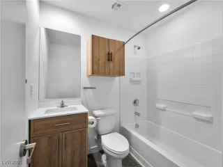 Photo #6: 2652205 Listing