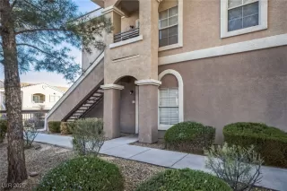 Photo #1: 2652213 Listing 