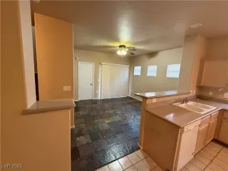 Photo #1: 2652215 Listing 