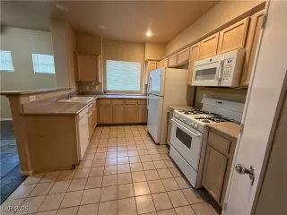 Photo #4: 2652215 Listing 