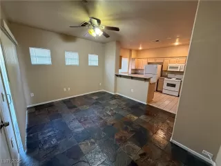 Photo #6: 2652215 Listing 