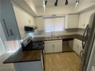 Photo #6: 2652222 Listing 