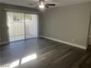 Photo #4: 2652225 Listing