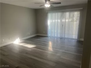 Photo #5: 2652225 Listing