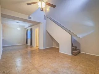 Photo #5: 2652270 Listing 