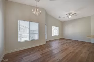 Photo #3: 2652296 Listing 