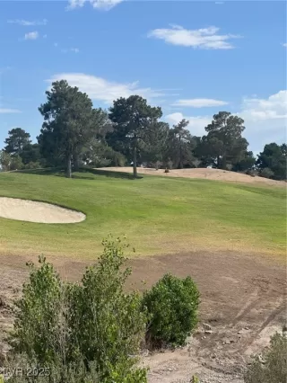 Photo #3: 2652303 Listing 