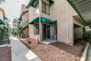 Photo #2: 2652359 Listing