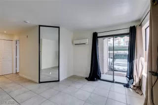 Photo #6: 2652359 Listing