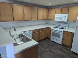 Photo #5: 2652369 Listing 
