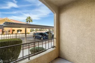 Photo #3: 2652386 Listing 