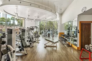 Photo #4: 2652405 Listing 