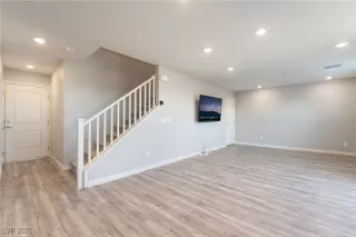 Photo #4: 2652406 Listing 