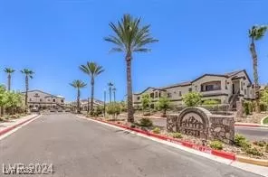 MLS: 2652425 Condo For Sale