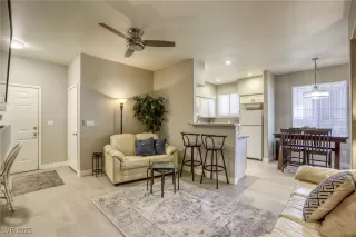 Photo #4: 2652426 Listing 