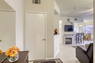 Photo #4: 2652437 Listing 