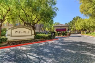 Photo #1: 2652442 Listing