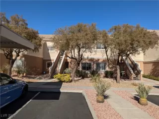 Photo #1: 2652457 Listing