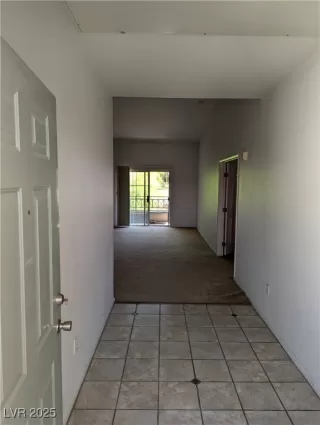 Photo #4: 2652457 Listing