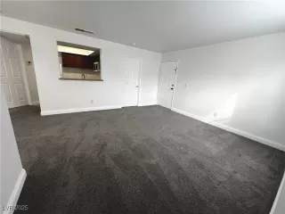 Photo #2: 2652466 Listing 