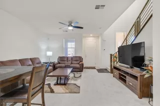 Photo #5: 2652470 Listing 