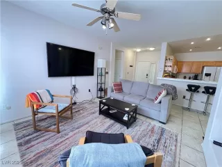 Photo #1: 2652475 Listing 