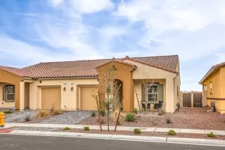 Photo #2: 2652544 Listing 